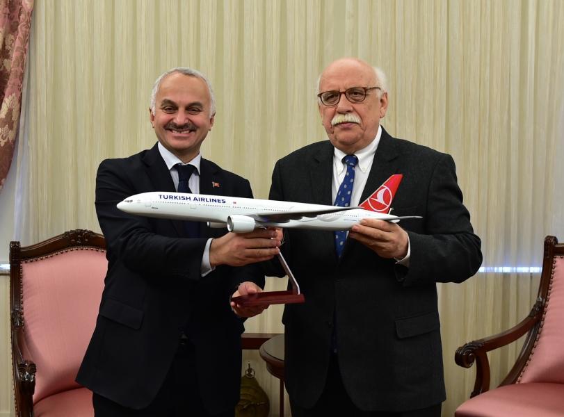 الوزير اوجي يستقبل المدير العام لخطوط الجوية التركية(THY)  كوتيل